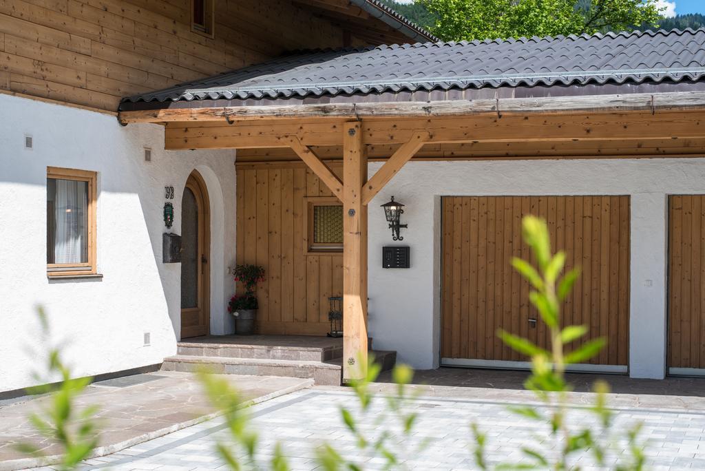 Haus Alpenblick Lofer Apartment Exterior photo