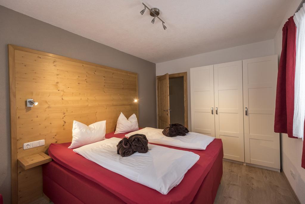 Haus Alpenblick Lofer Apartment Exterior photo